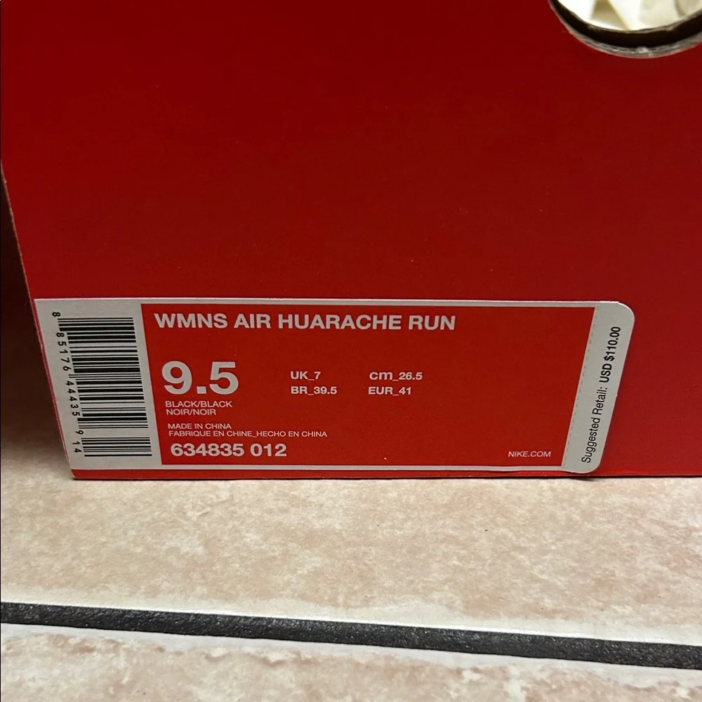 Nike women’s Air Huarache Run sneaker Black size 9.5 - Picture 9 of 9